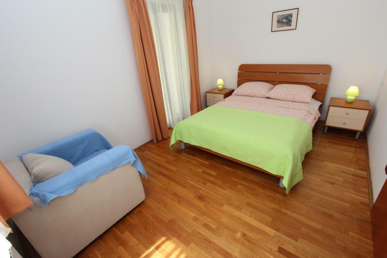 רוביני Apartments Villa Mara מראה חיצוני תמונה