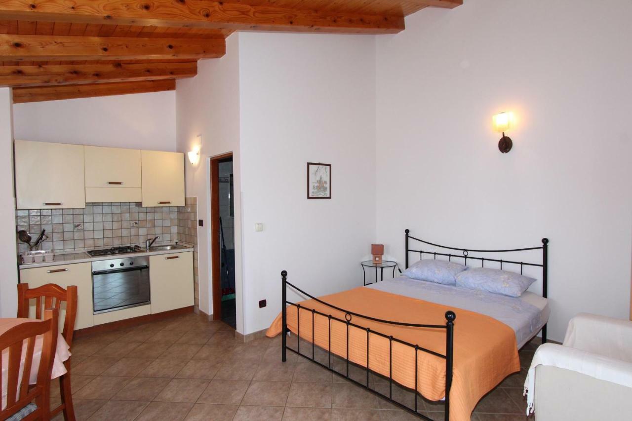 רוביני Apartments Villa Mara חדר תמונה